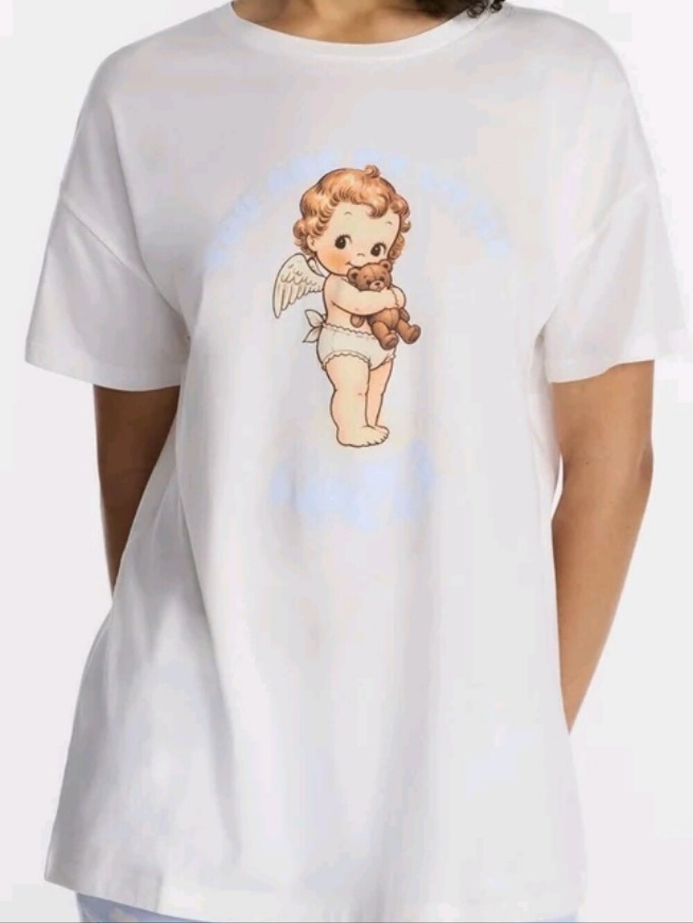 No Boundaries Women’s and Women’s Plus Cotton Sleepwear Graphic Oversized Tee